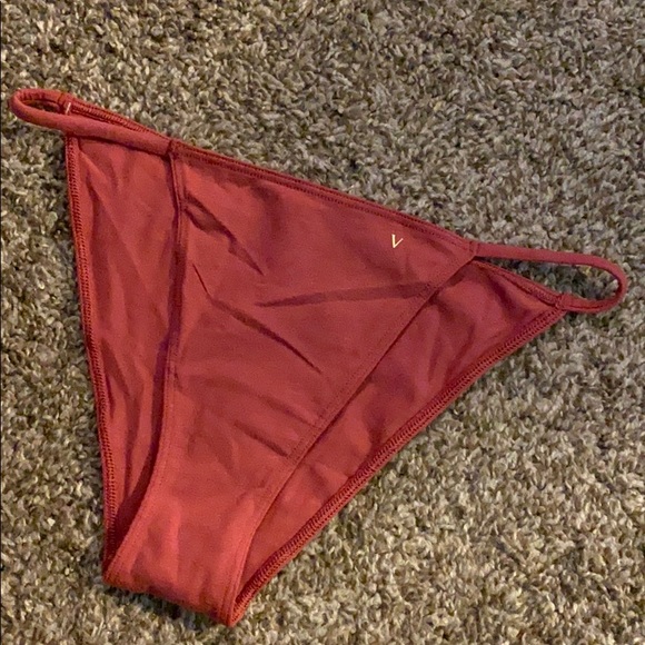 ❌VS itsy mini cute undie❌ - Picture 2 of 3